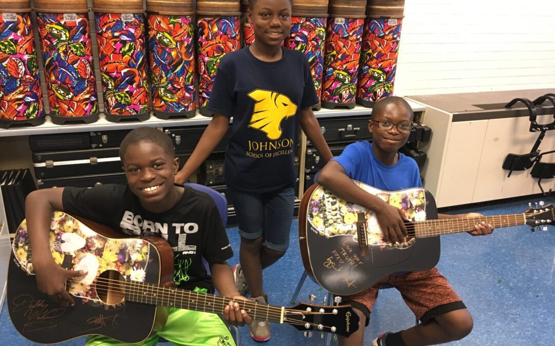 Grammy Winner Keb’ Mo’ visits Johnson SOE