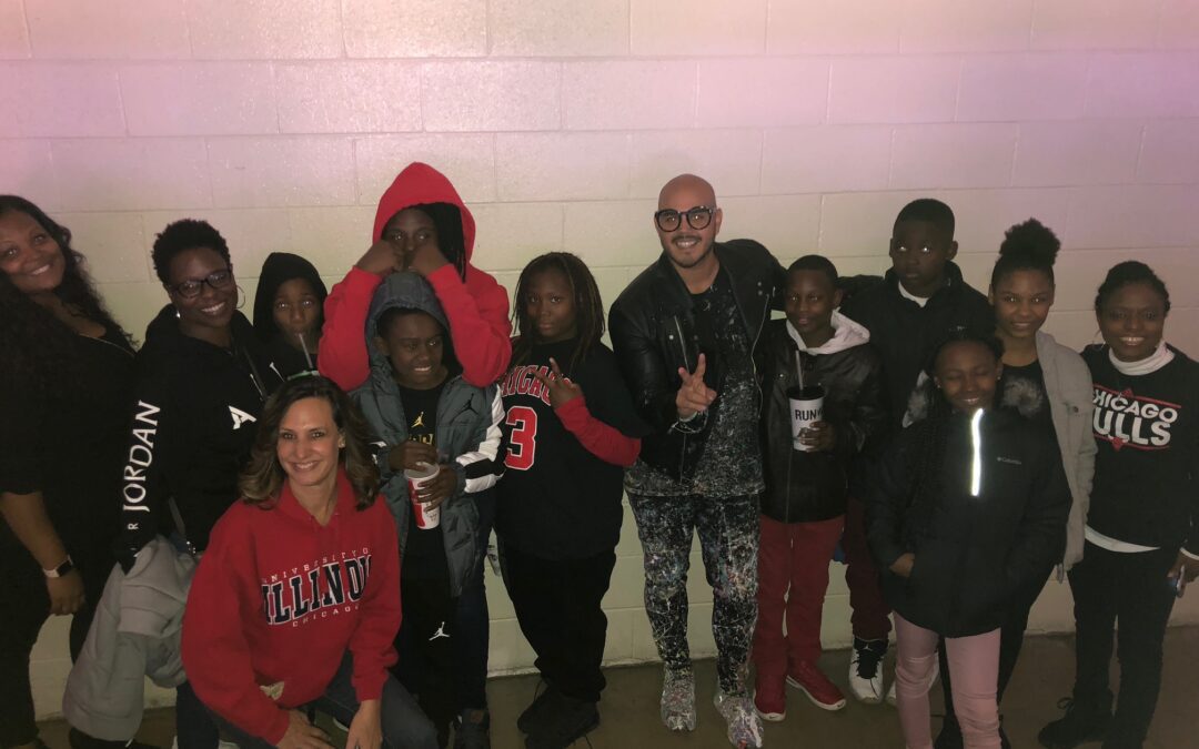 Award-Winning Artist David Garibaldi and Turnaround Arts Take Dvorak SOE Students to Chicago Bulls Game